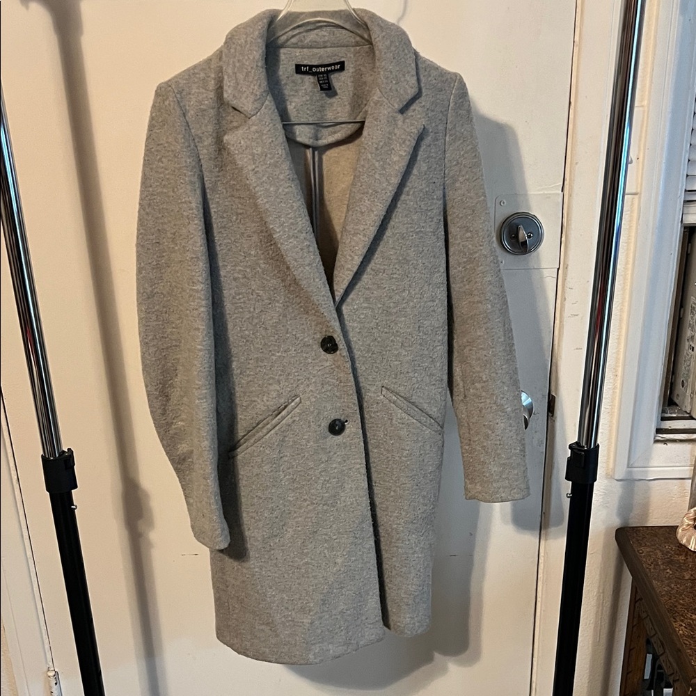 Elegant Women's Gray Blazer Coat